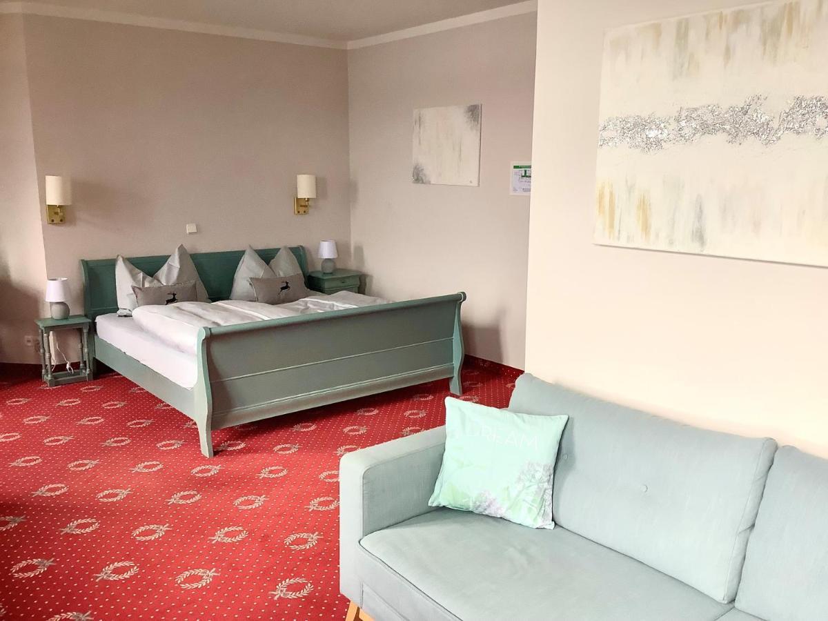 Strandhotel Berg 施坦贝尔格湖畔贝格 外观 照片